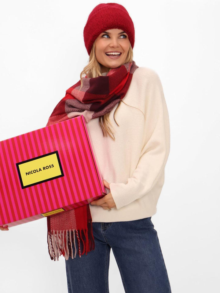 Holly Luxury Gift Box In Red-Nicola Ross