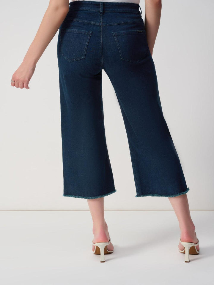 Joseph Ribkoff Cropped Jeans In Dark Denim 241903F25-Nicola Ross
