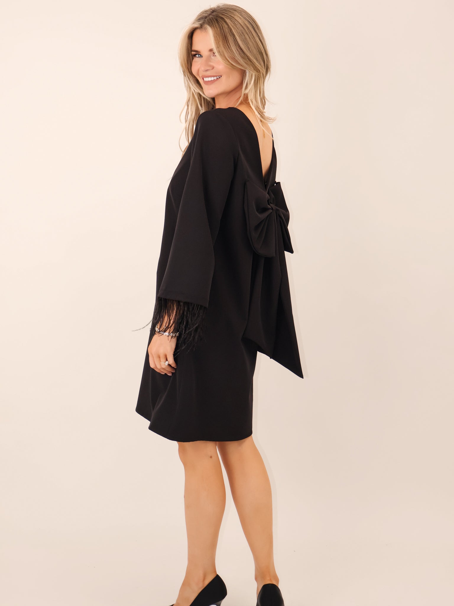 Kate & Pippa Dakota Mini Dress In Black – Nicola Ross