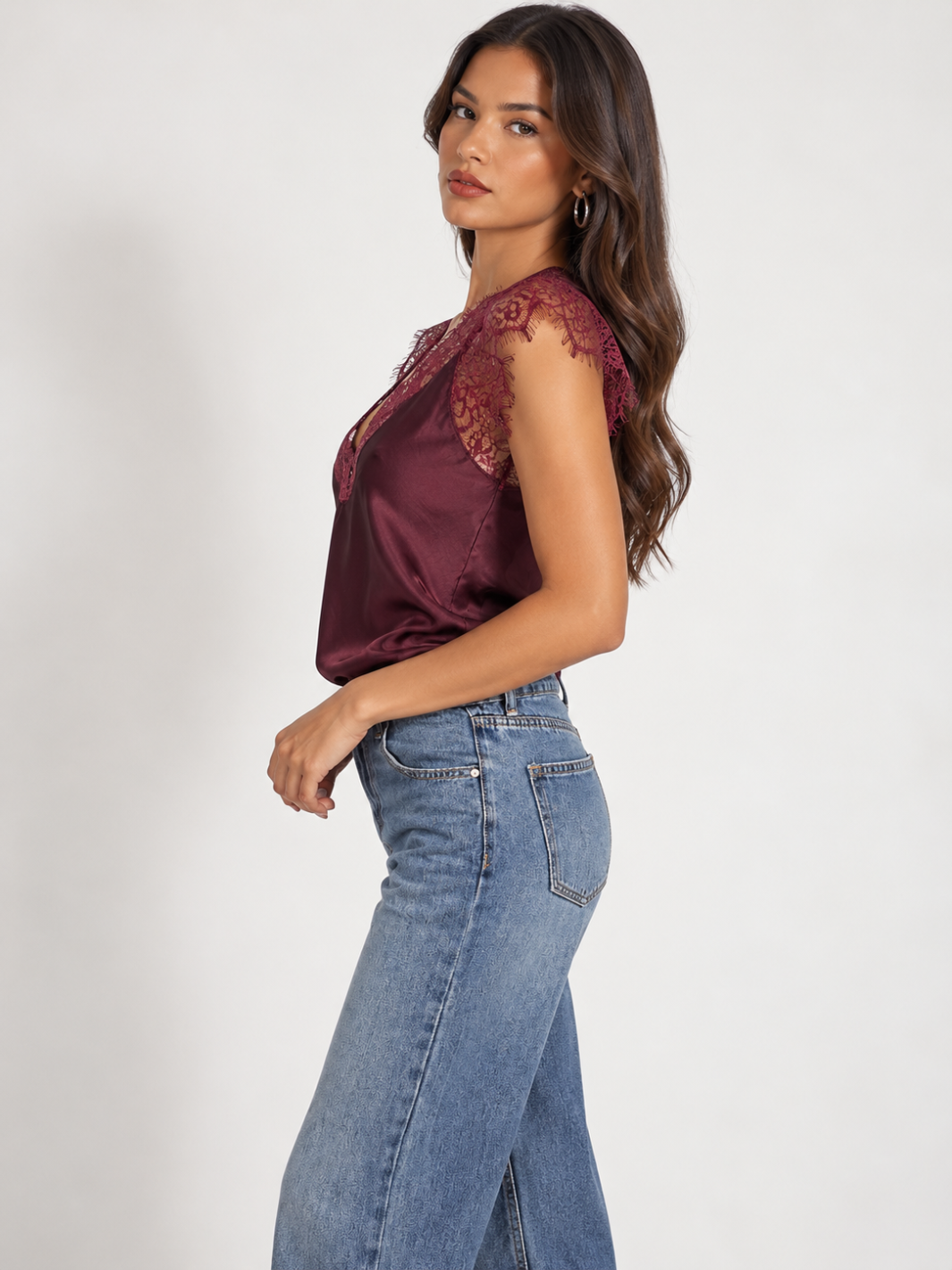 Kate & Pippa Lauren Lace Cami Top In Mulberry-Nicola Ross