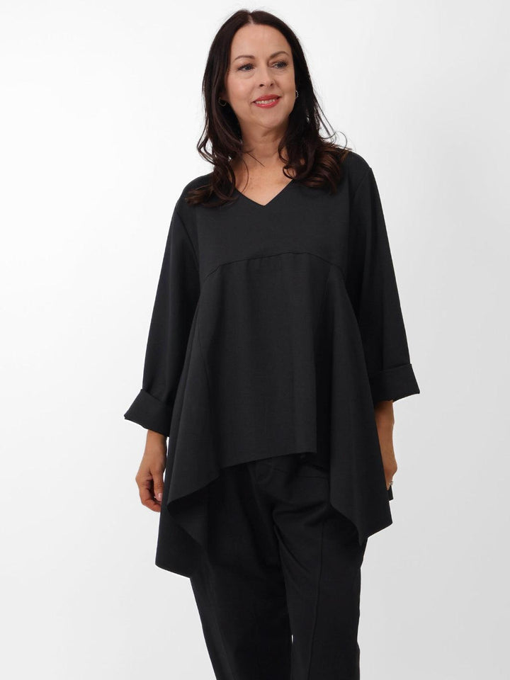Niamh V Neck Top In Black-Nicola Ross