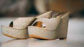 How to choose the right mother of the bride shoes? - Nicola Ross Naas