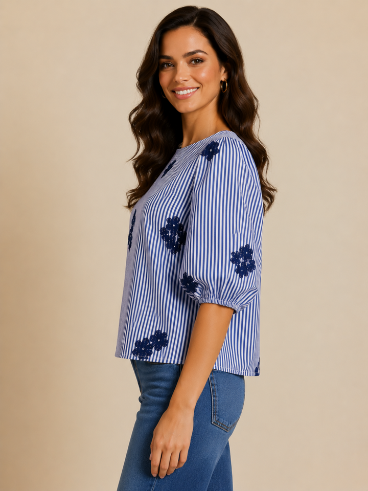 Lil Jen Reese Bow Top In Navy