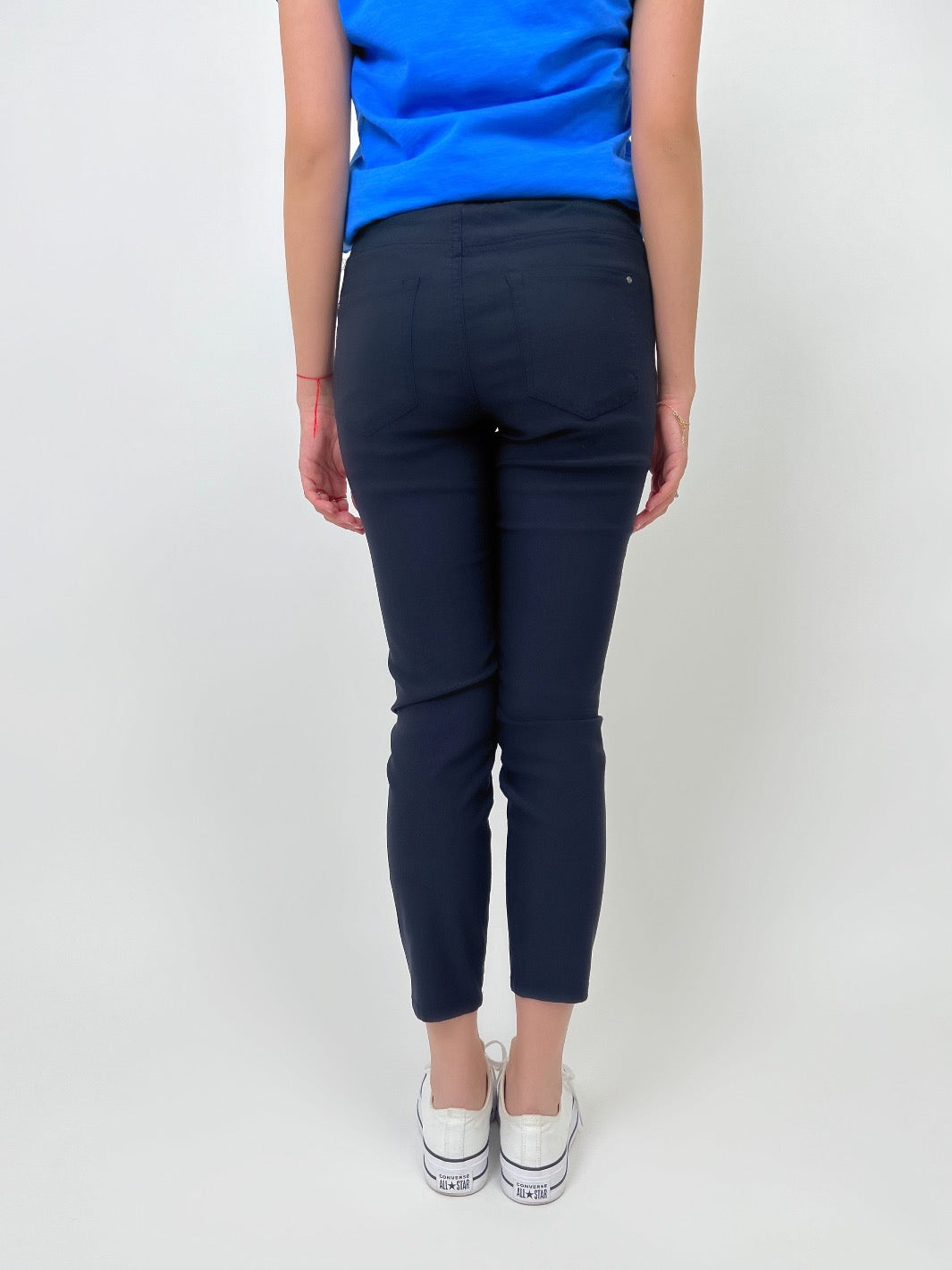Freequent 7/8 Trousers In Navy-Nicola Ross