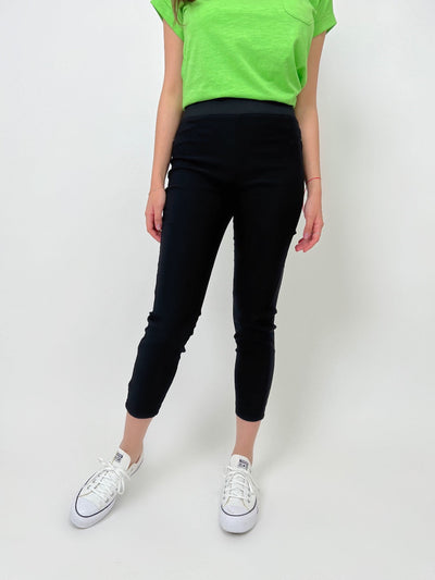 Freequent 7/8 Trousers In Power Black-Nicola Ross