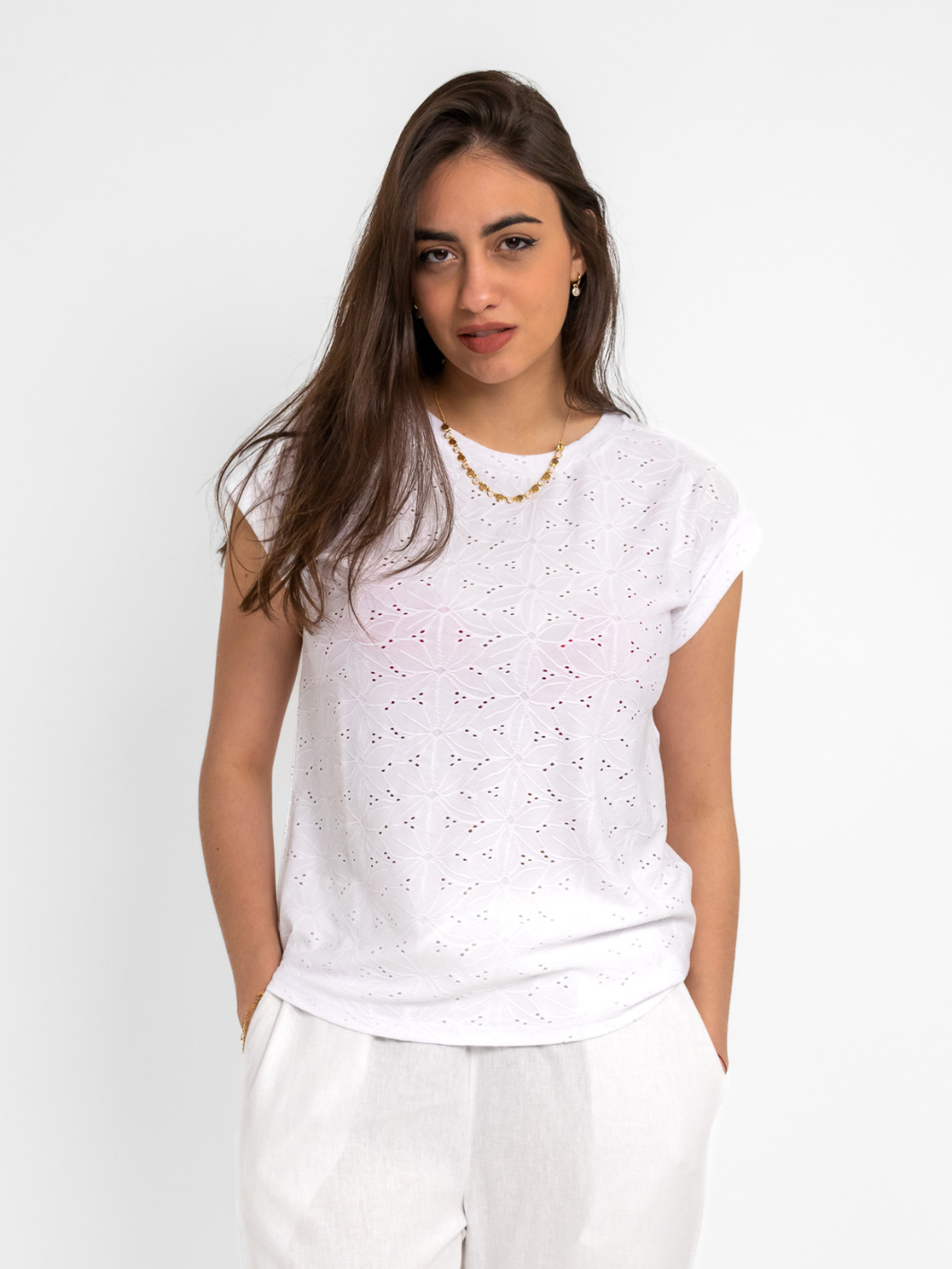 Freequent Flower Top In White-Nicola Ross