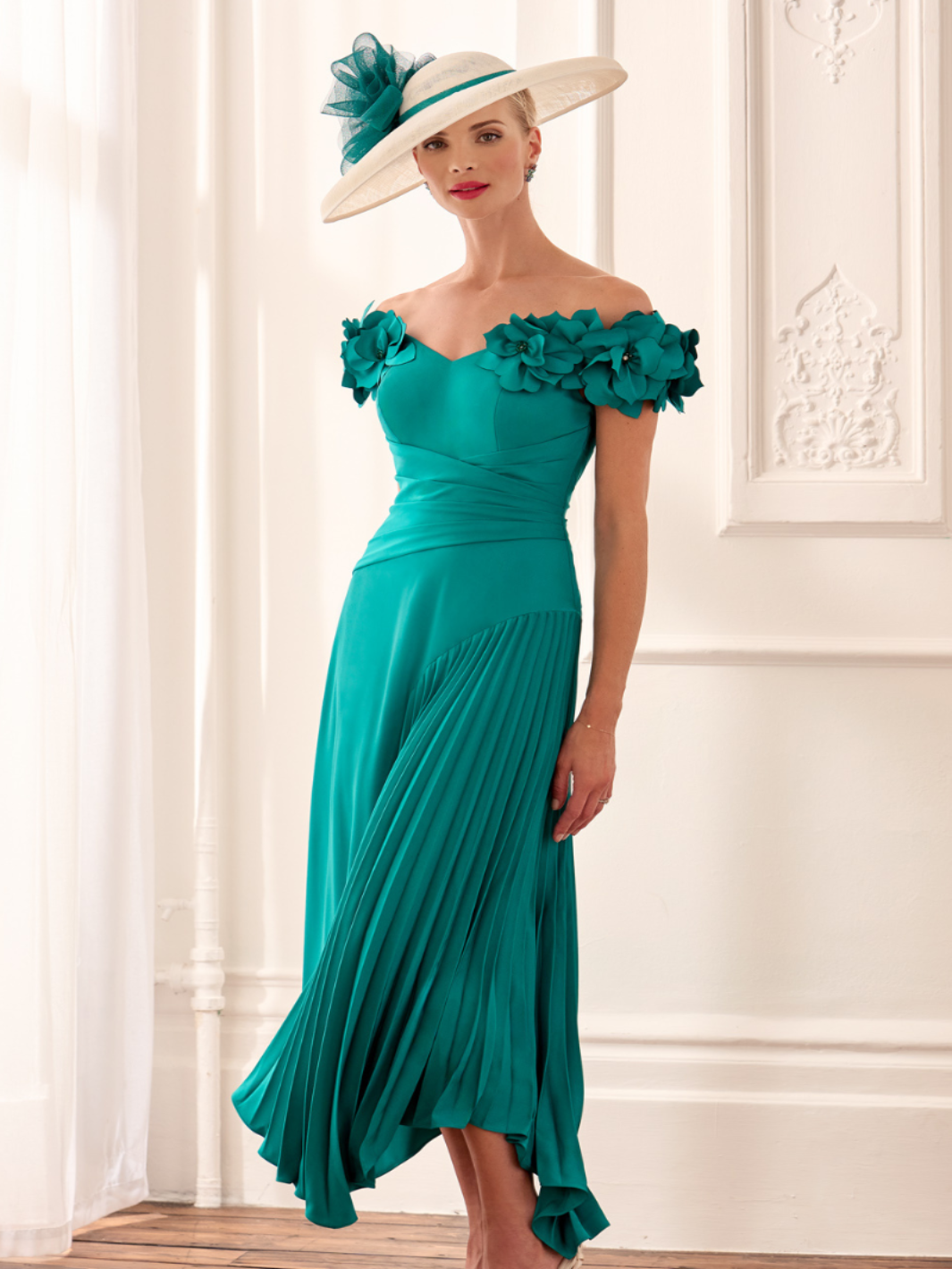 John Charles Dress 66632B In Green John Charles Dress 66632B In Green