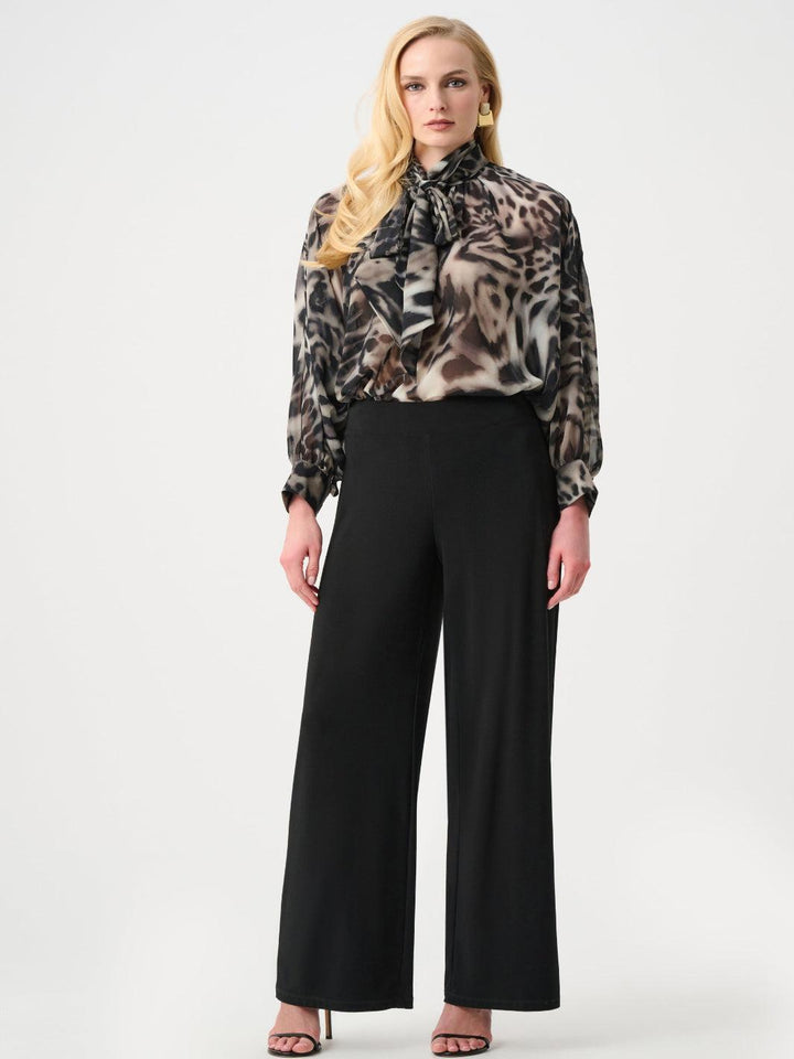 Joseph Ribkoff Abstract Print Top In Grey/Multi 263743-Nicola Ross