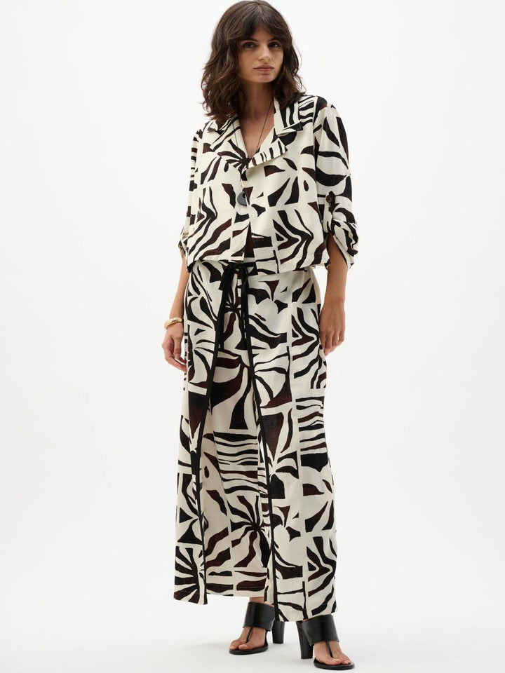 Joseph Ribkoff Printed Blazer In Beige/Mutli 262193-Nicola Ross