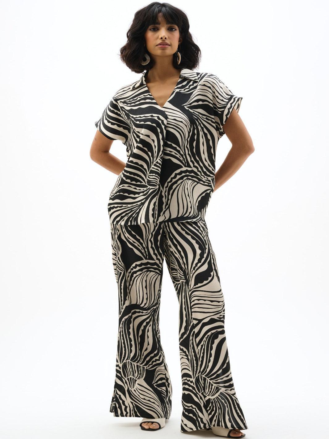 Joseph Ribkoff Wide-leg Abstract Trousers In Moonstone//Black 262257-Nicola Ross