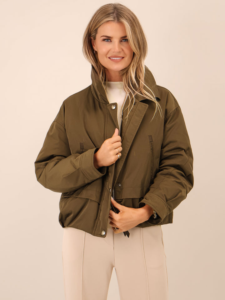 Kate & Pippa Aspen Detachable Fur Collar Jacket In Khaki-Nicola Ross