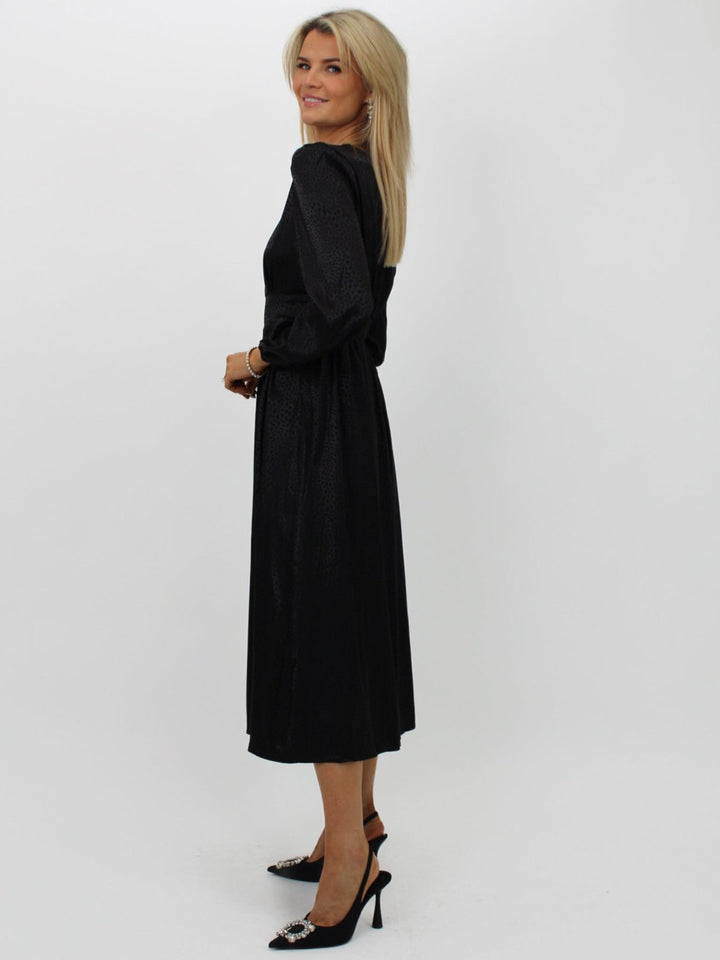 Kate & Pippa Audrey Midi Dress In Black Print-Nicola Ross