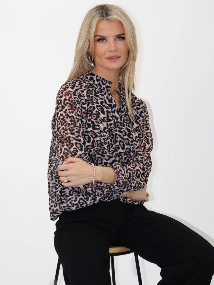 Kate & Pippa Bella Band Top In Beige Leo Print-Nicola Ross