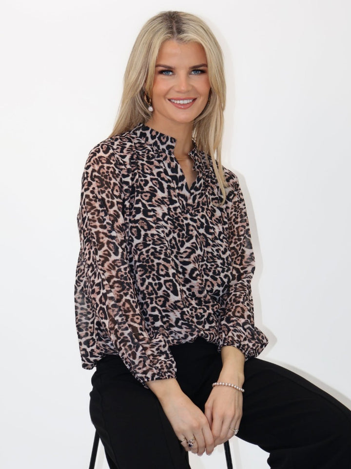 Kate & Pippa Bella Band Top In Beige Leo Print-Nicola Ross