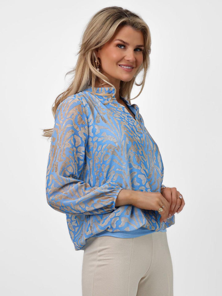 Kate & Pippa Bella Band Top In Large Light Blue Animal Print-Nicola Ross