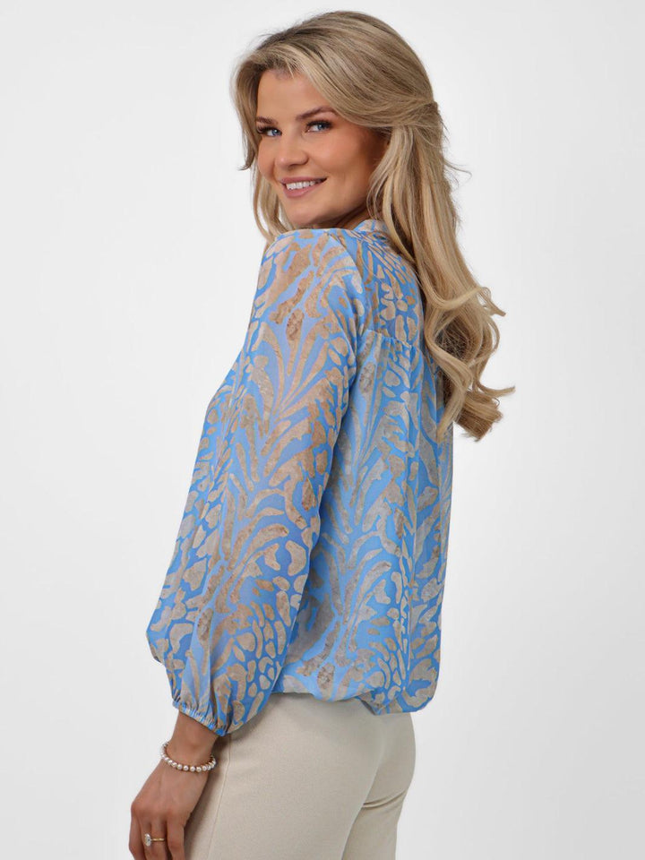 Kate & Pippa Bella Band Top In Large Light Blue Animal Print-Nicola Ross