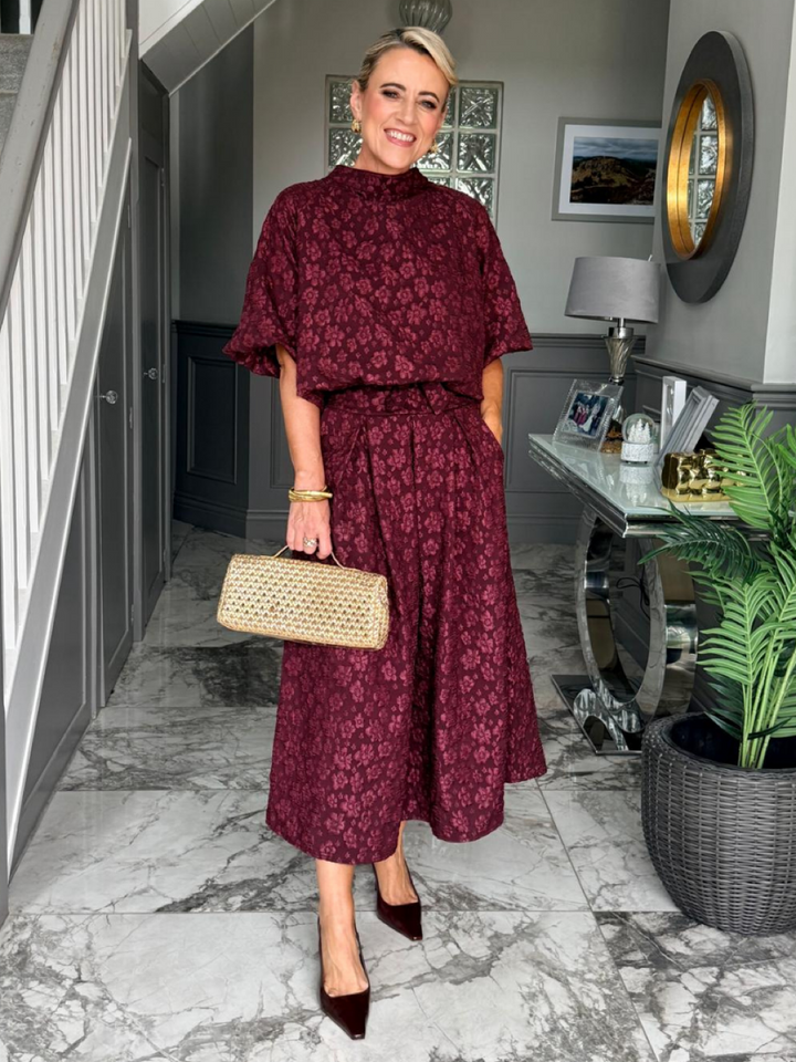 Kate & Pippa Blair Jacquard Skirt In Burgundy-Nicola Ross