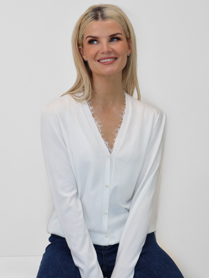 Kate & Pippa Carly Cardigan In White-Nicola Ross