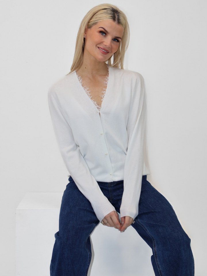 Kate & Pippa Carly Cardigan In White-Nicola Ross