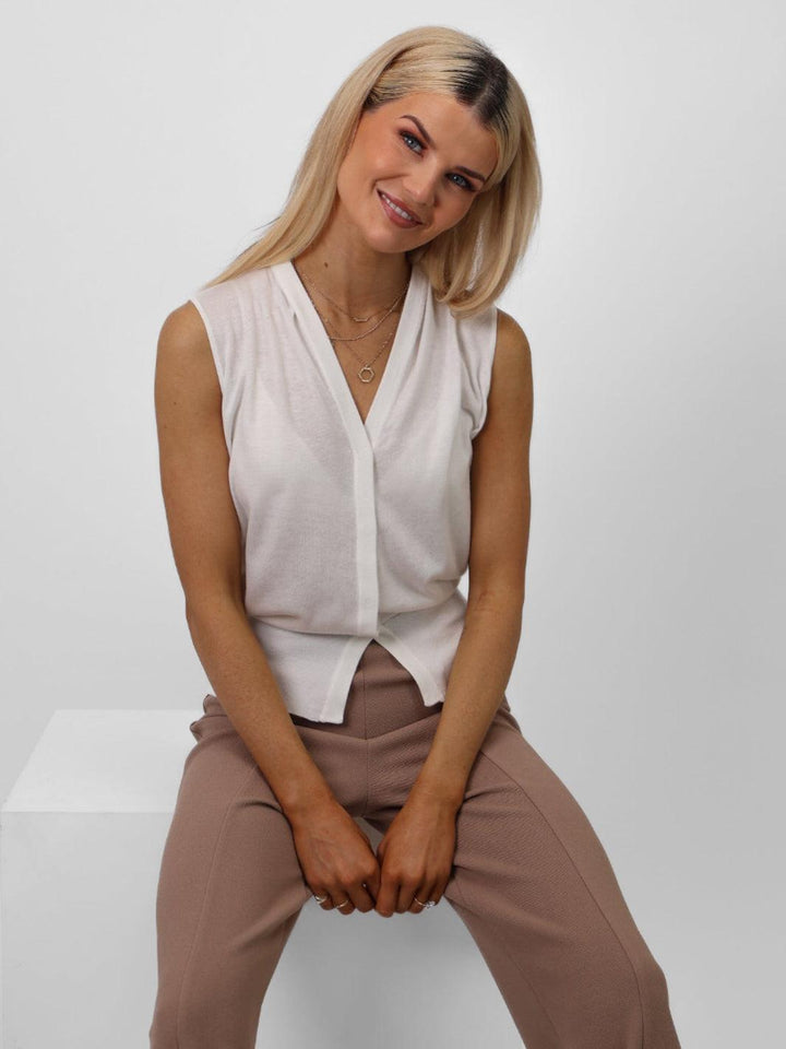 Kate & Pippa Eden Sleeveless Top In White-Nicola Ross