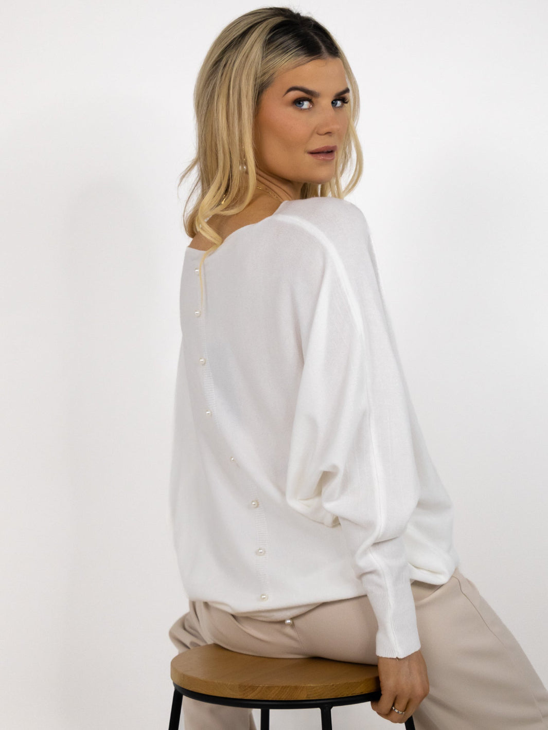 Kate & Pippa Elba Pearl Detail Knit Jumper In White-Nicola Ross