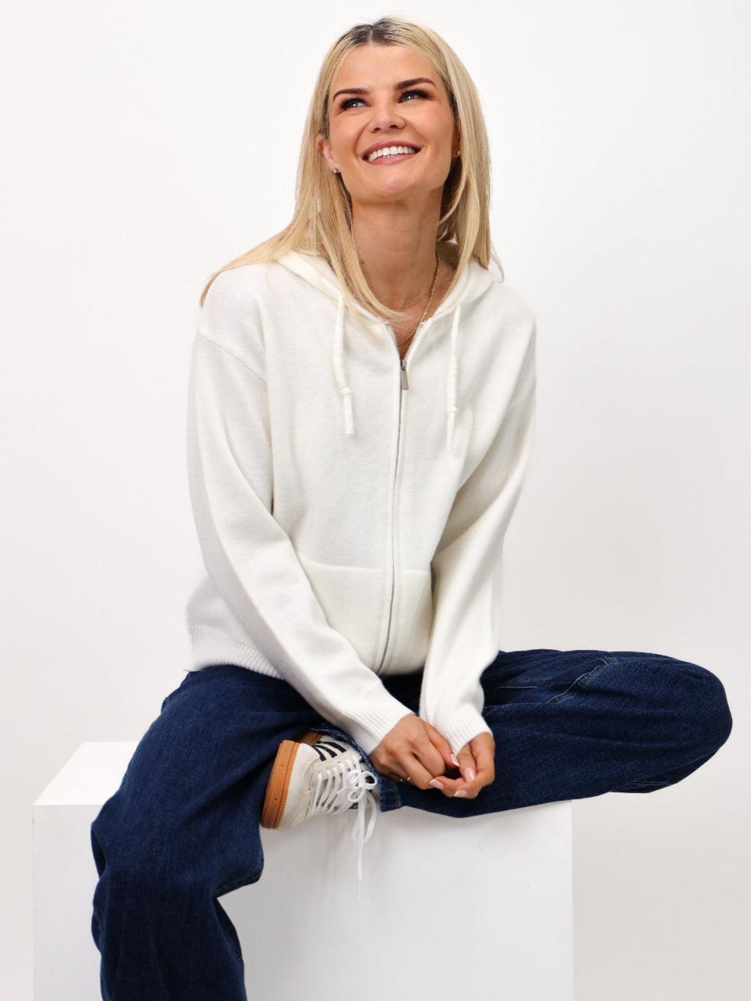 Kate & Pippa Hope Jumper In White-Nicola Ross