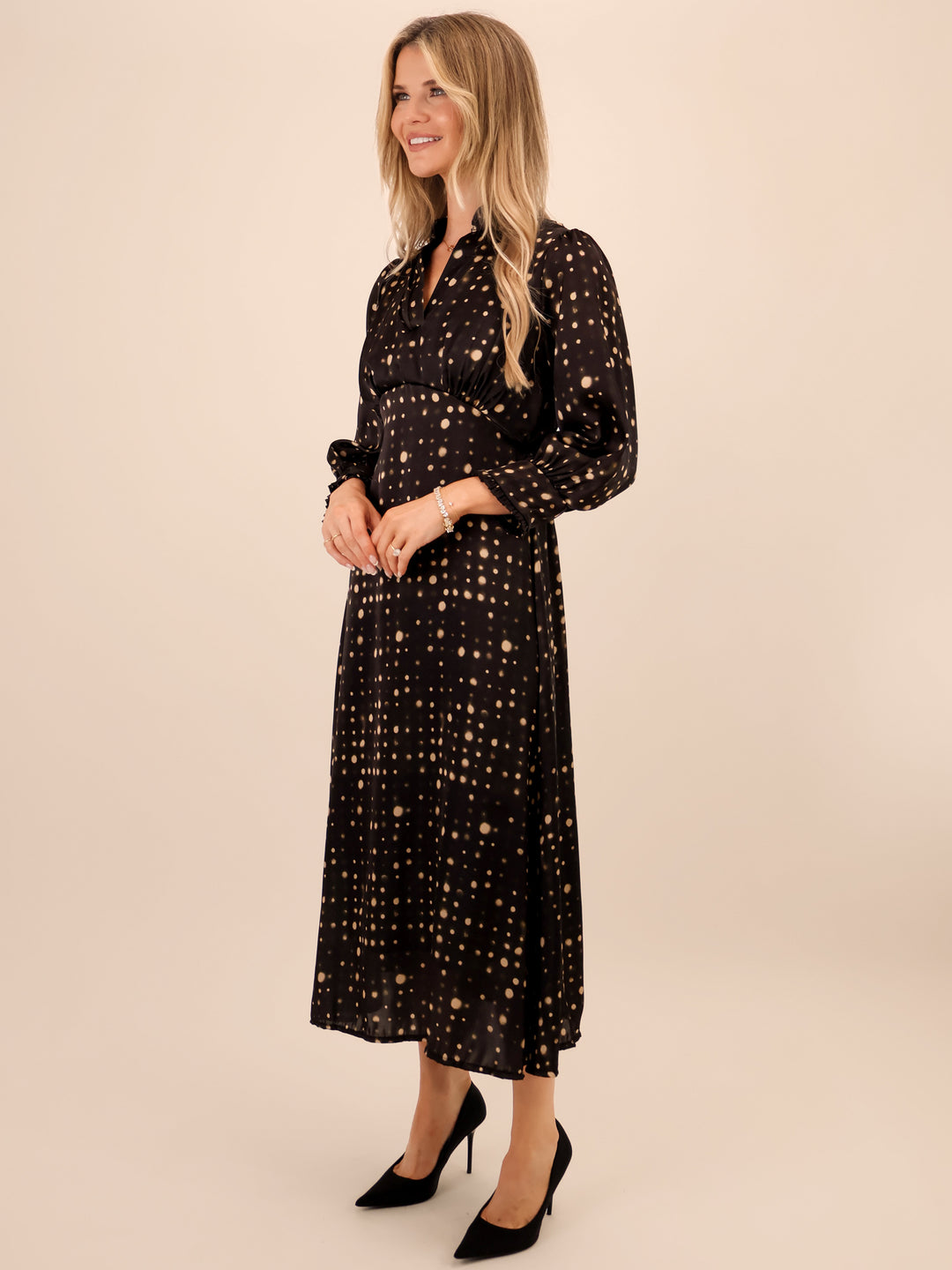 Kate & Pippa Kimber Midi Dress In Black-Nicola Ross
