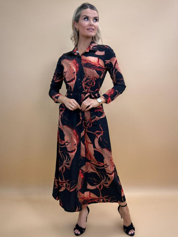 Kate-Pippa-Luca-Shirt-Dress-Black-Leaf-5_f694e74e-1042-4efa-8b89-c3f9b539cf22