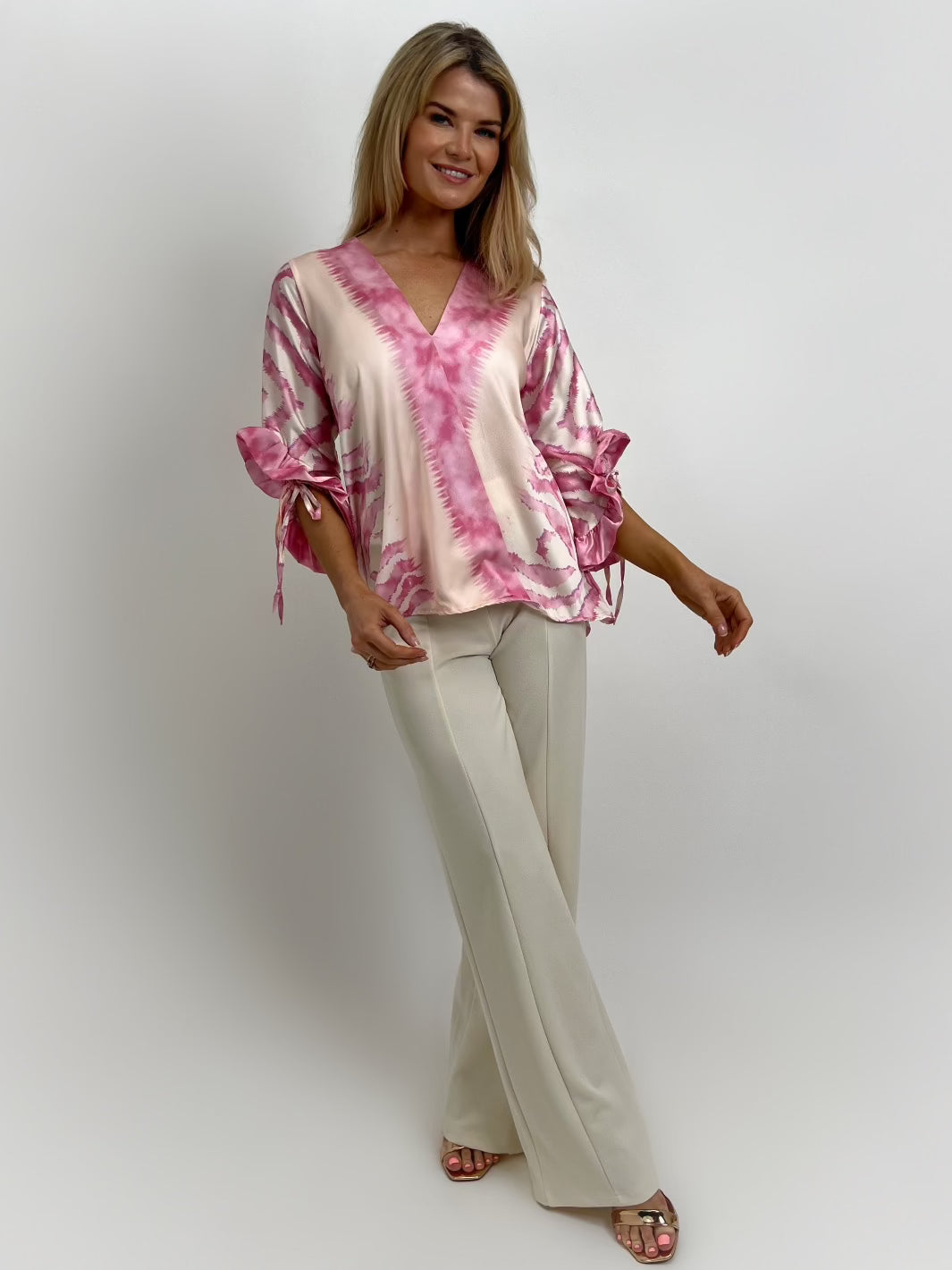 Kate & Pippa Maria Top In Light Pink Print-Nicola Ross