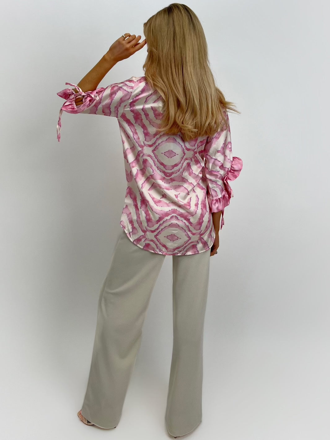 Kate & Pippa Maria Top In Light Pink Print-Nicola Ross