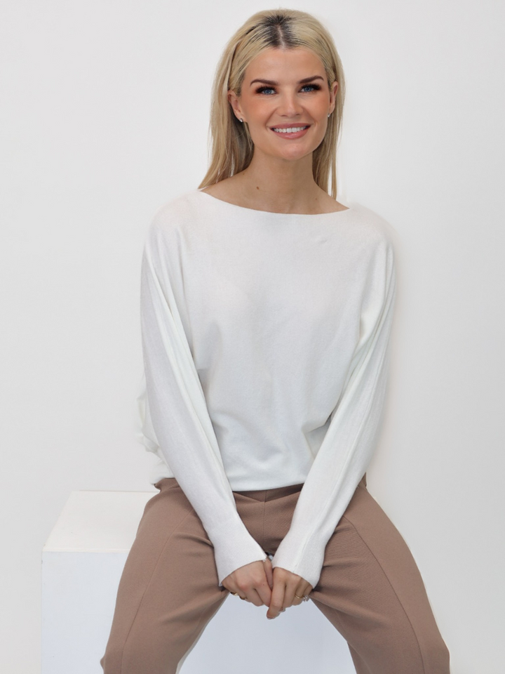 Kate & Pippa Milano Knit Jumper In White-Nicola Ross