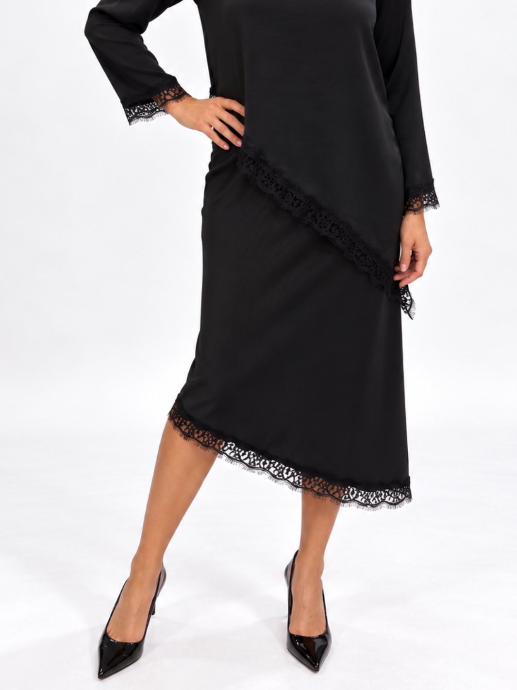 Kate & Pippa Steffi Skirt In Black-Nicola Ross