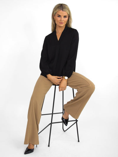 Kate & Pippa Torino Blouse In Black-Nicola Ross