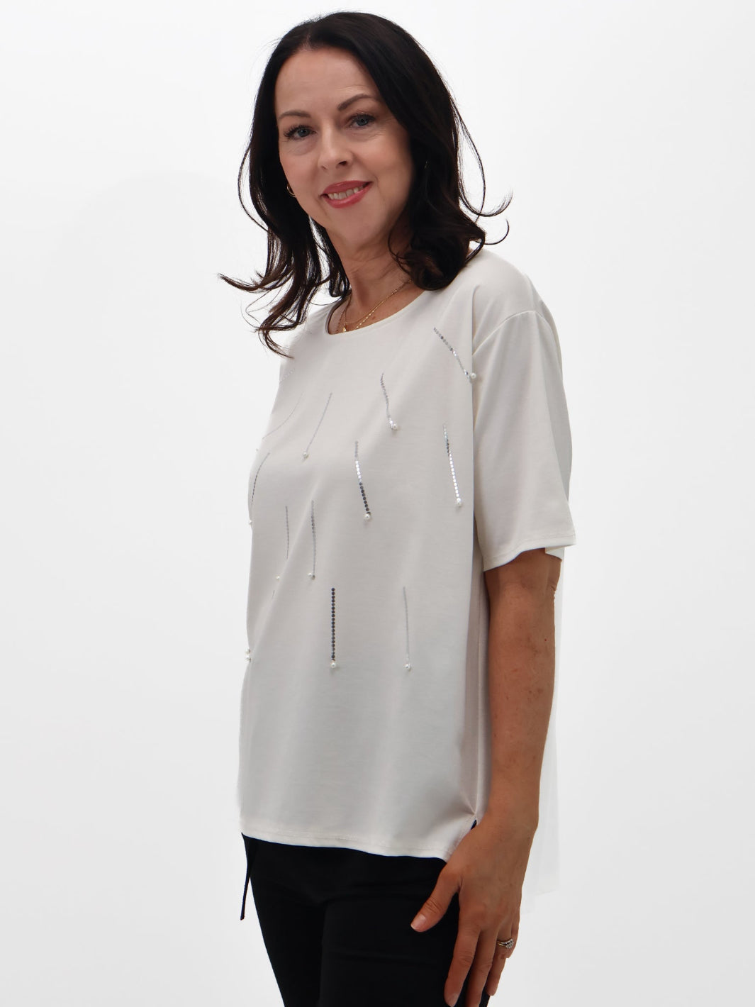 Lil Jen Daisy T-Shirt In White-Nicola Ross