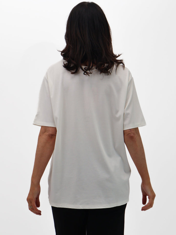 Lil Jen Daisy T-Shirt In White-Nicola Ross