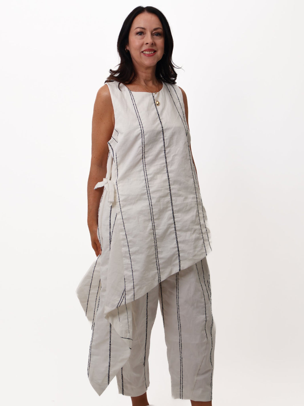 Lil Jen Harley Tunic In White-Nicola Ross