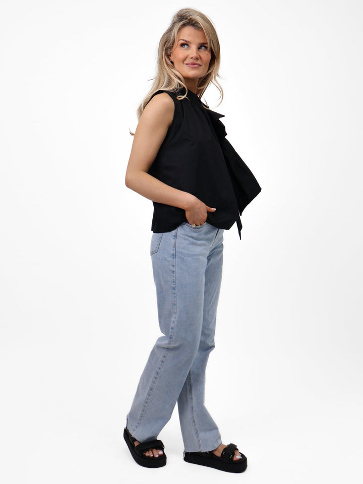 Lil Jen Molly Sleeveless Top In Black-Nicola Ross