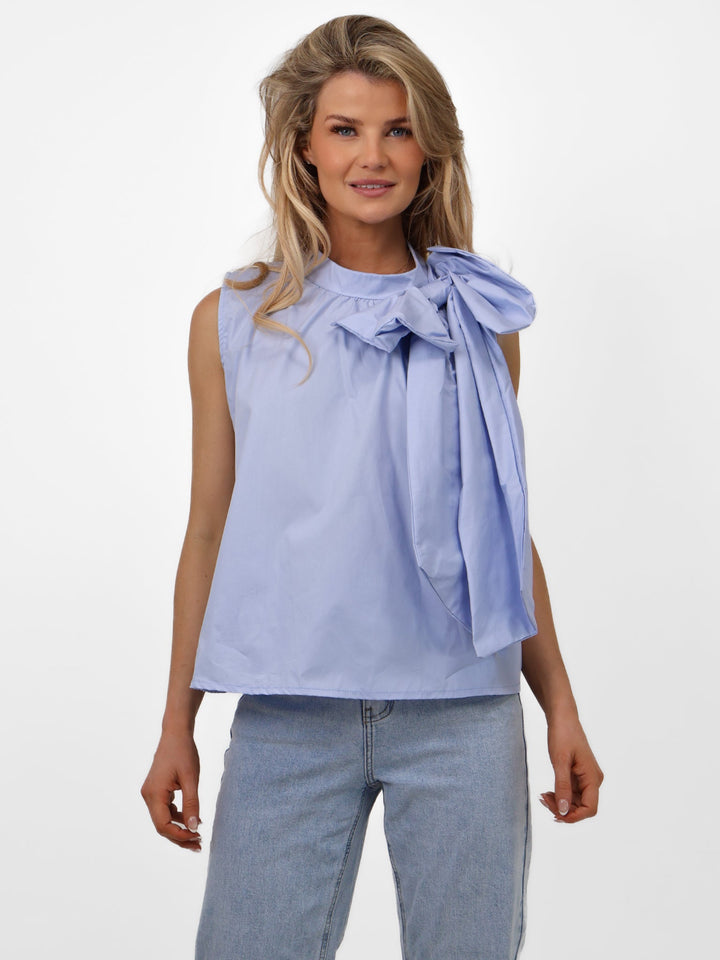 Lil Jen Molly Sleeveless Top In Blue-Nicola Ross
