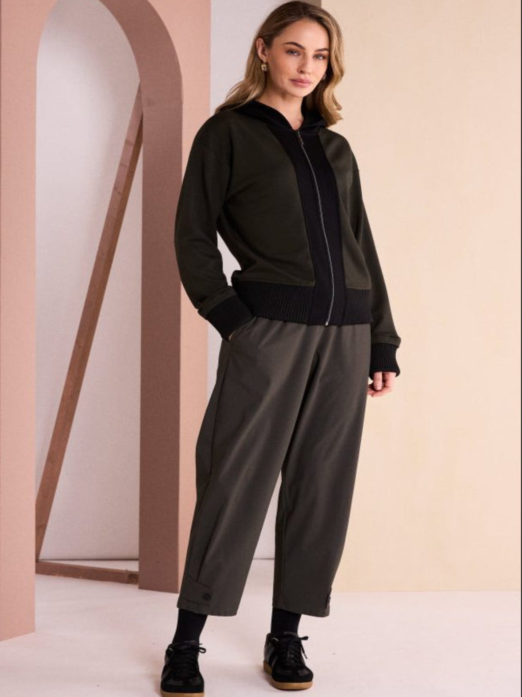 Naya Drawstring Trousers in Thyme 26116