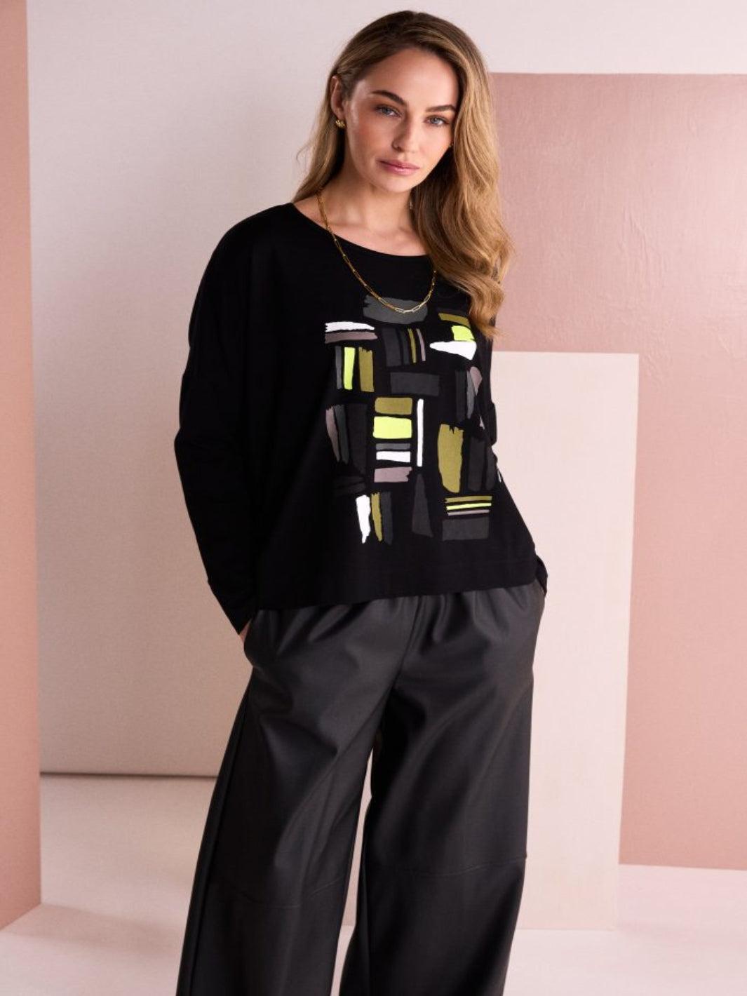 Naya Abstract Top In Black/Thyme 26148-Nicola Ross