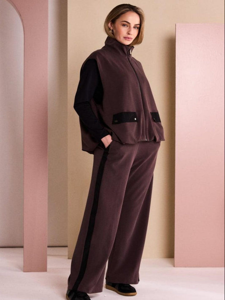 Naya Sleeveless Jacket In Black/Chocolate-Nicola Ross