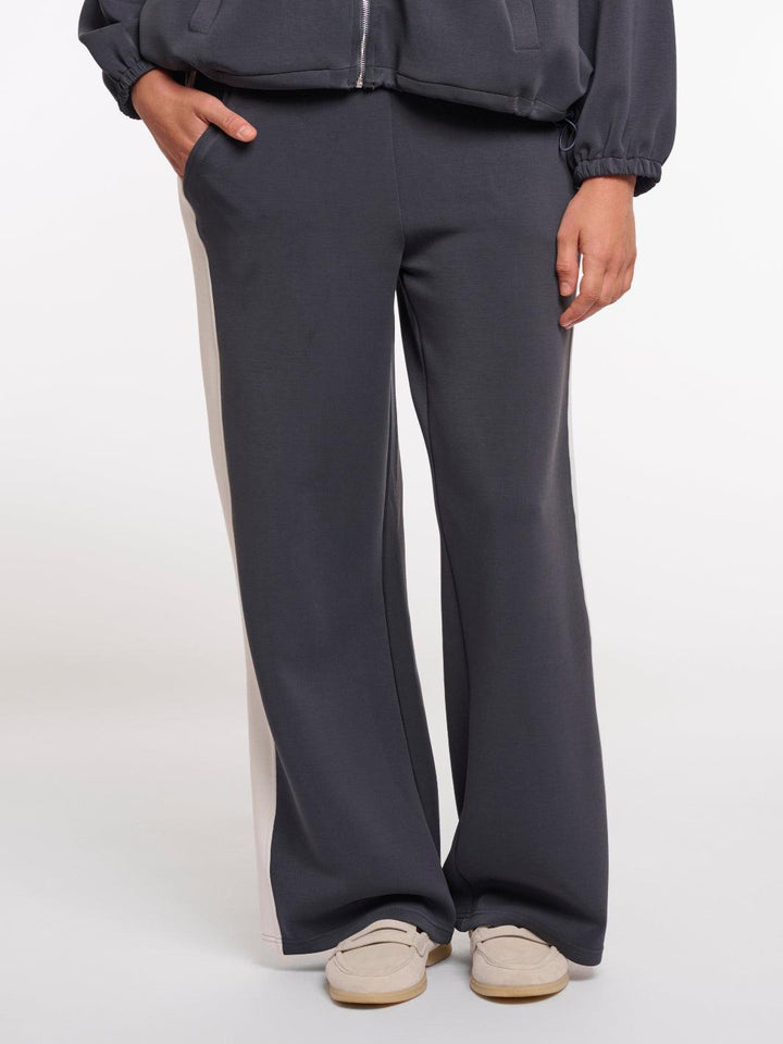 Rino & Pelle Avana Pants In Navy-Nicola Ross