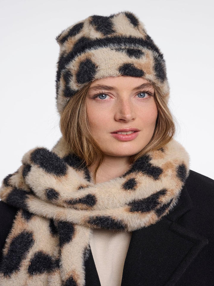 Rino & Pelle Raaza Hat In Leopard Print