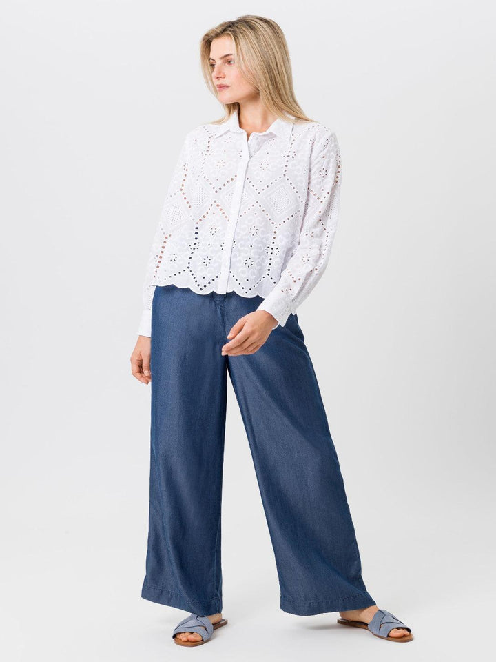 Tuzzi Embroidered Blouse In White 414101-Nicola Ross
