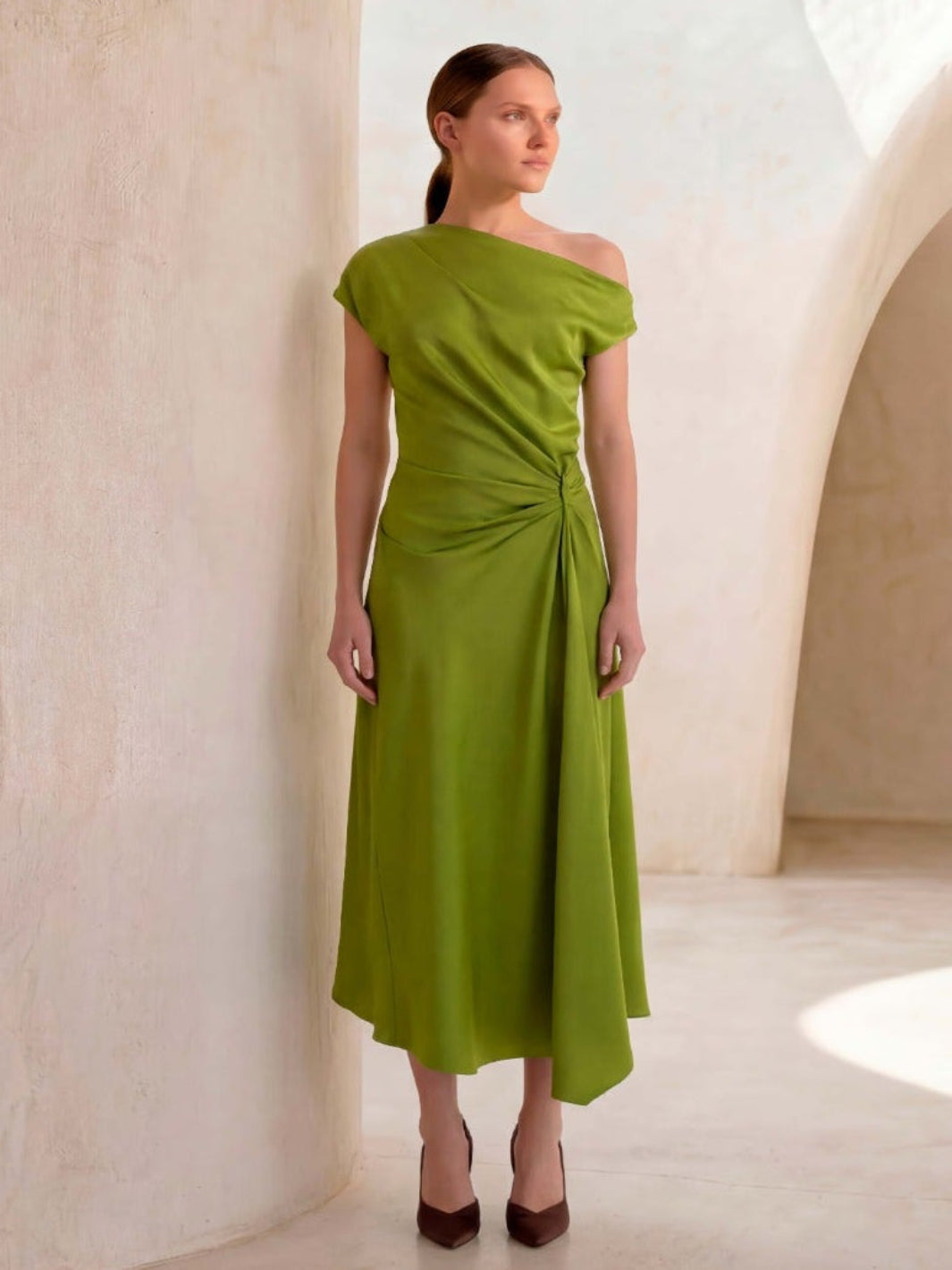 Carla Ruiz Satin Midi Dress 53035 In Green