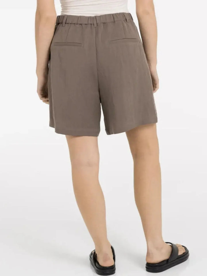 Yaya Tailored Bermuda Shorts in Brown 321032-Nicola Ross