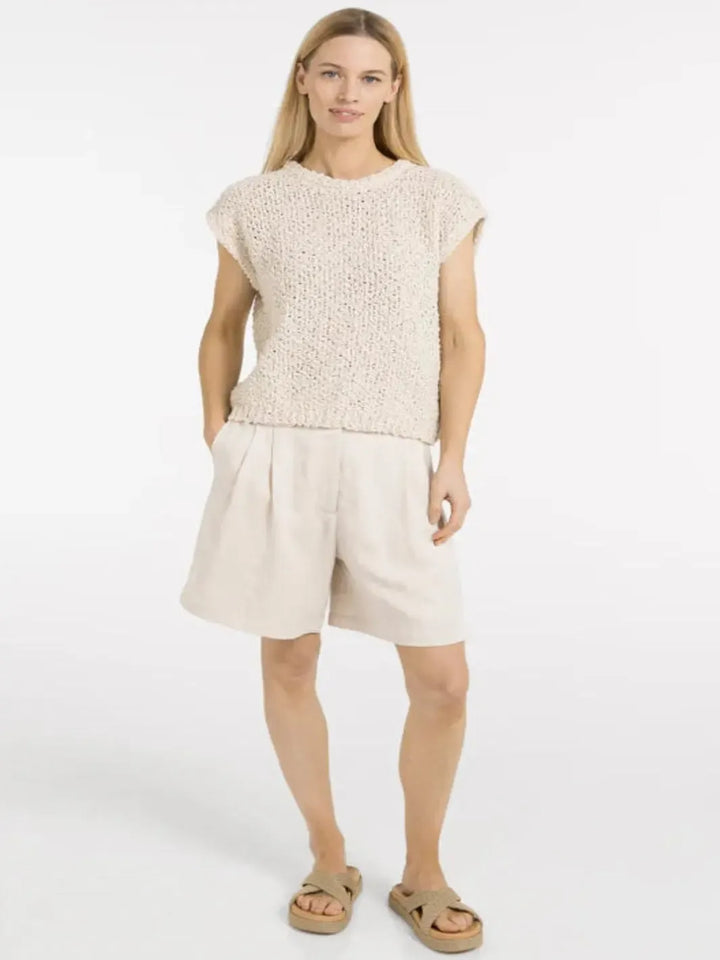 Yaya Tailored Bermuda Shorts in Cream 321032-Nicola Ross