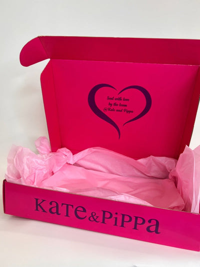 Kate & Pippa Gift Wrapping-Nicola Ross